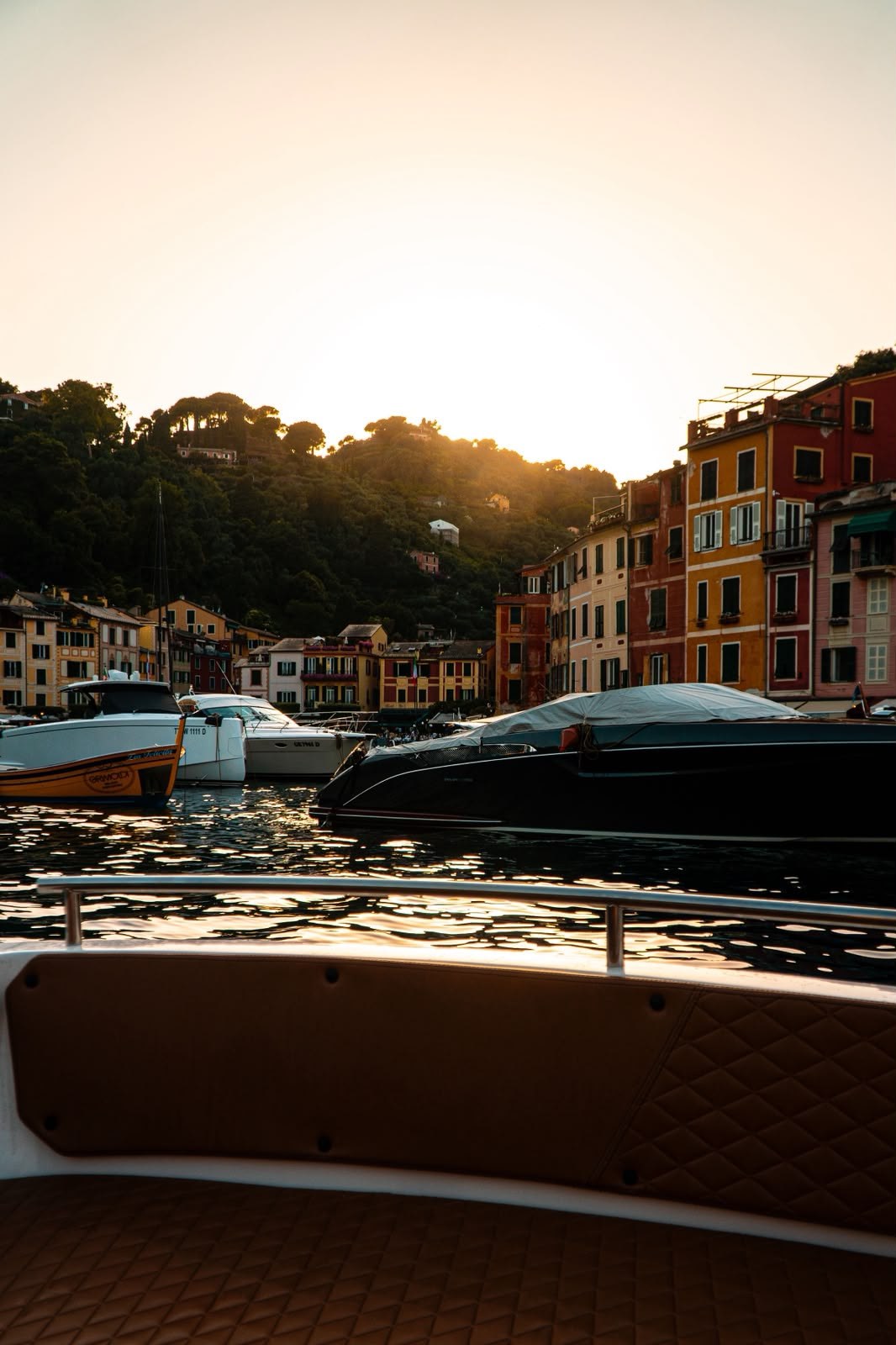 Il porto di Portofino al tramonto